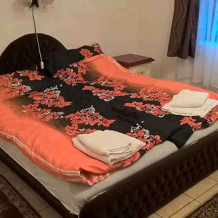 Apartment Judit Apartman *